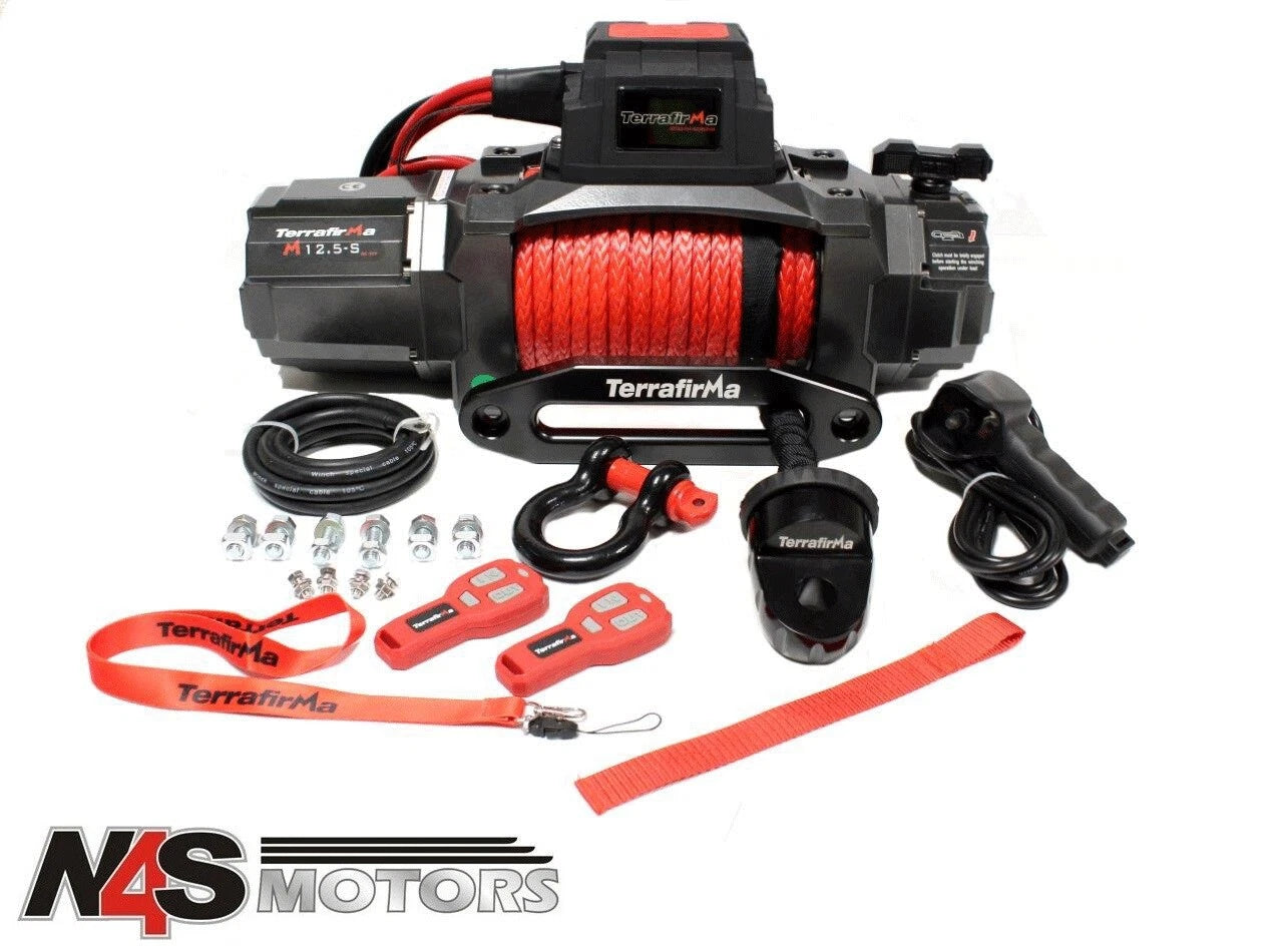 M12.5S 12V ELECTRIC WINCH C/W SYNTHETIC ROPE & 2 WIRELESS REMOTE CONTROL. TF3320