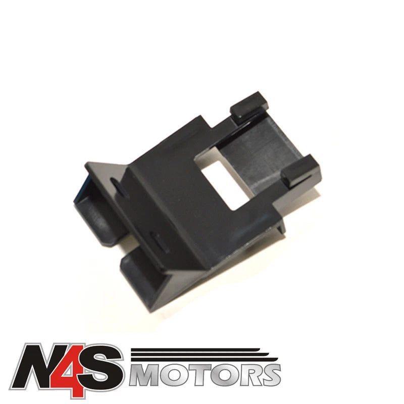 LAND ROVER DEFENDER 1983 TO 2006 DOOR LOCK CONTROL HOUSING. PART EJS000011PMA