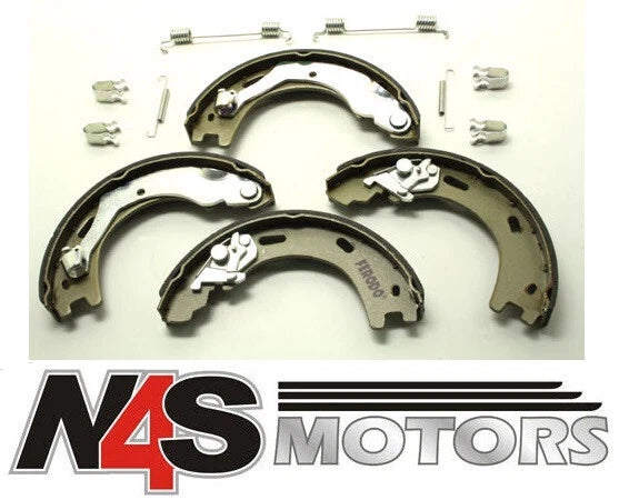 LAND ROVER DISCOVERY 3 2005 TO 2009 BRAKE SHOE SET ONE PAIR PER SIDE. LR031947F
