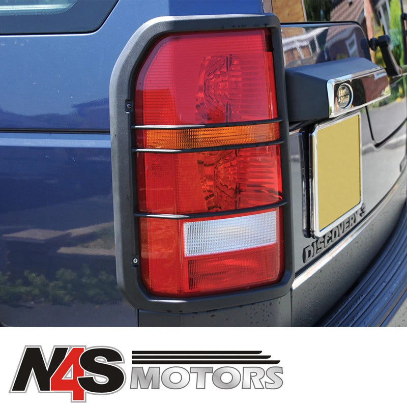 LAND ROVER DISCOVERY 3 2005 TO 2009 REAR LAMP SET GUARD. PART VUB501380