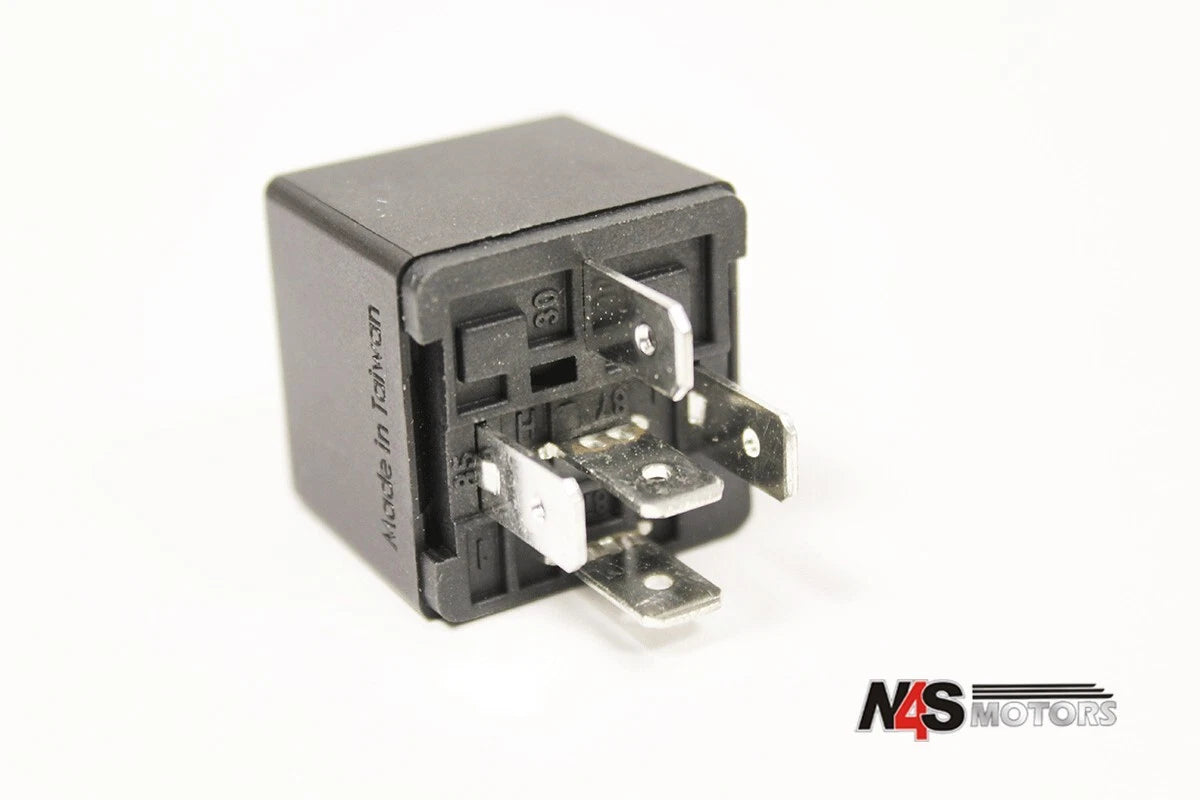 RELAY-5 PINS JAGUAR XJS, JAGUAR XJ12S3 PART NUMBER AGU1070-G